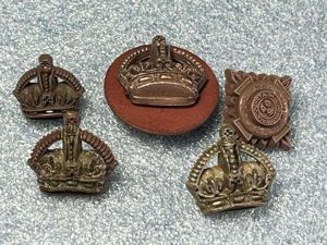 105) Excellent Original WW2 British Army Officers Brown Bakelite Rank …