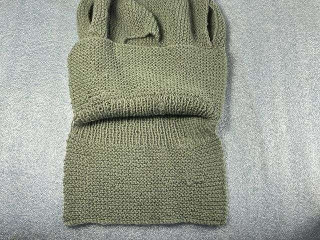 107) Excellent Original 1940s WW2 Era Home Front Civilian Knitted Balaclava — image 3