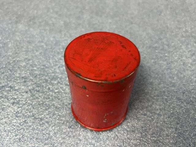 108) Excellent Original WW2 British Army Mills Grenade Detonator Tin Dated 1945 — image 6