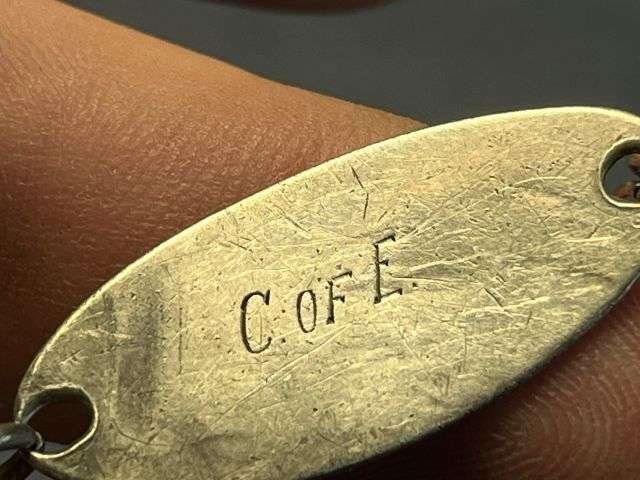 115) Small WW1 WW2 White Metal Wrist ID Tag to Lieut F.A.P.Greenland RNVR — image 2