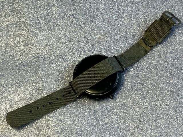 116) Nice Original WW2 British SOE Wrist Compass With Replacement Strap — image 4