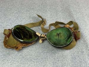 81) Tatty Damaged Original WW2 US Army Ski & Mountain …