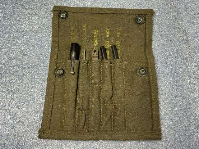 86) Unidentified Complete Original WW2 US Army Signals? Tool Kit 265C, 74D, 340 Adjustment Keys — image 9
