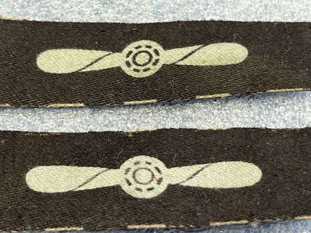 62) Original unissued WW2 RAF Leading Aircraftsman Printed Propeller Insignia pair — image 3