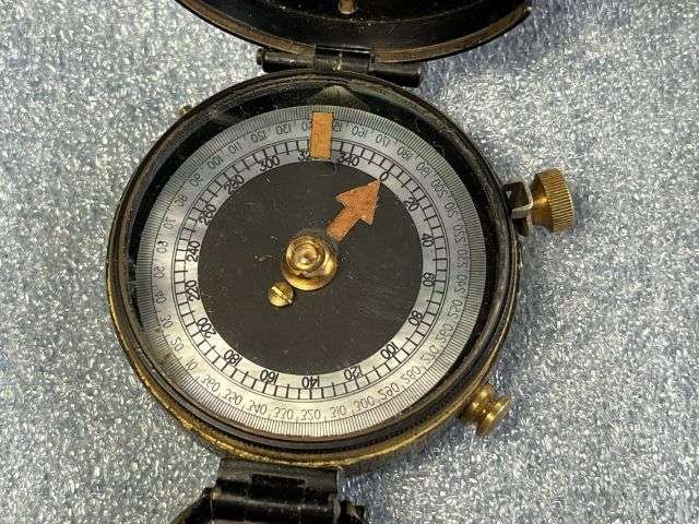 68) Excellent Original WW2 Verner's Pat British Army Issue Marching Compass Dated 1937 & Issue 37 Pat Case — image 2