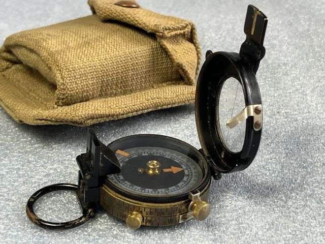 68) Excellent Original WW2 Verner's Pat British Army Issue Marching Compass Dated 1937 & Issue 37 Pat Case — image 4