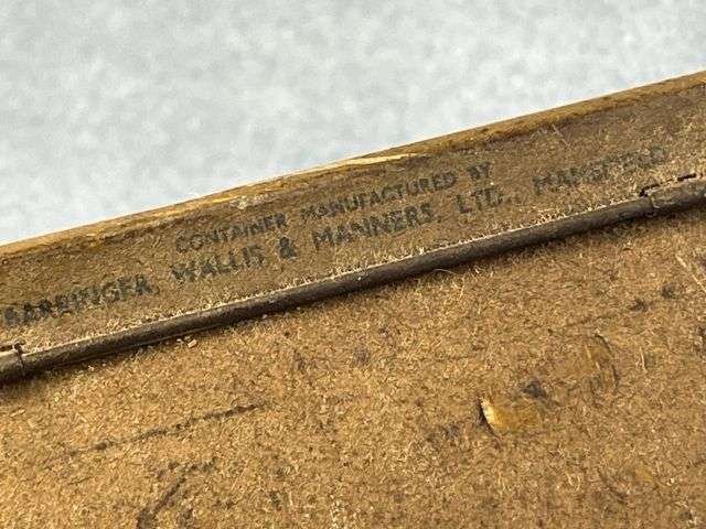 76) Excellent Original WW2 British Civilian Issue Gas Mask Private Purchase Metal Carry Case. — image 8