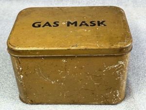 76) Excellent Original WW2 British Civilian Issue Gas Mask Private …