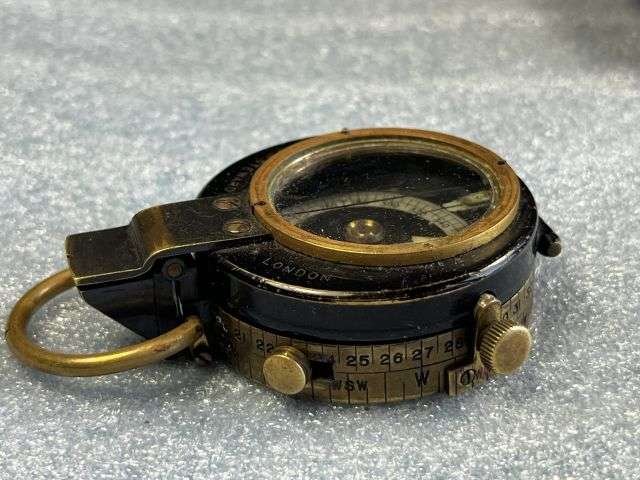 47) Excellent Original Pre WW1 British Officers Verner's Pattern Compass Dated 1910 & Leather Case 1908 — image 10