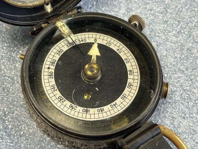 47) Excellent Original Pre WW1 British Officers Verner's Pattern Compass Dated 1910 & Leather Case 1908 — image 5