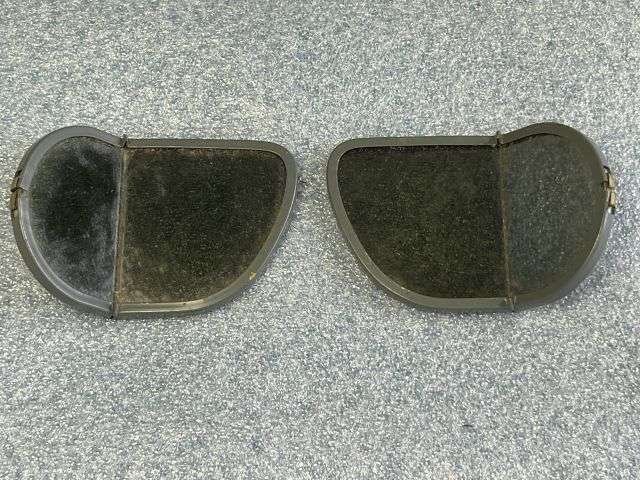 49) Excellent Original WW2 RAF MKVIII Flying Goggle Tinted Lens Pair — image 5