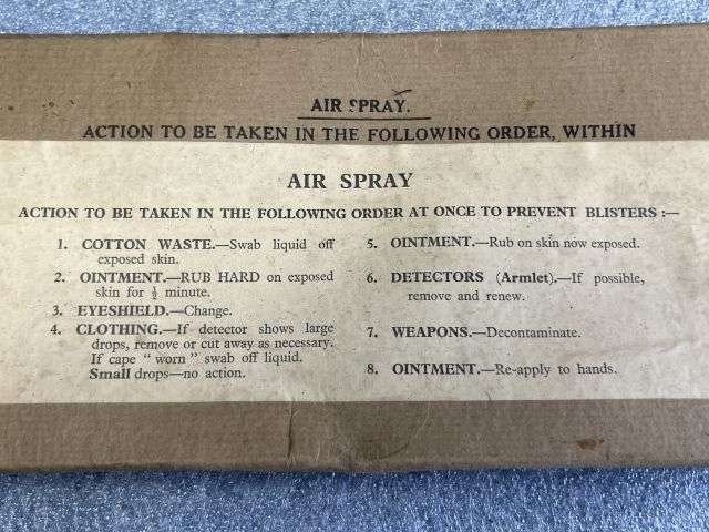56) Excellent Set of Early WW2 British Army Anti-Gas Eyeshields MKII In Early Card Box Dated January 1940 — image 12