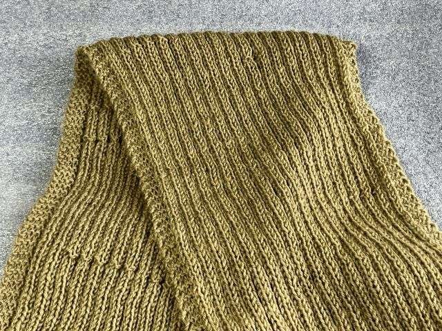 16) Excellent Original WW2 Era British Army Knitted Comforts Scarf — image 4