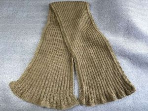 16) Excellent Original WW2 Era British Army Knitted Comforts Scarf