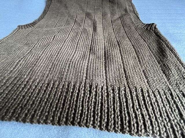 1) Excellent Original WW1 WW2 Era British Army Issue Knitted Comforts Cardigan — image 2