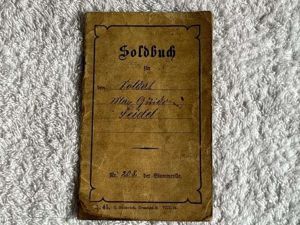 56) Good Original WW1 German Army Soldbuch Dated 1914