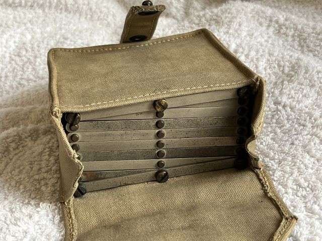 40) Exceptionally Nice Original WW1 British Army Officers Lifeguard Pocket Periscope With Case, Spare Mirror & Instructions — image 2