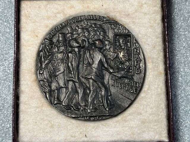 11) Good Original WW1 RMS Lusitania Propaganda Medal In Original Box with Original Certificate — image 5