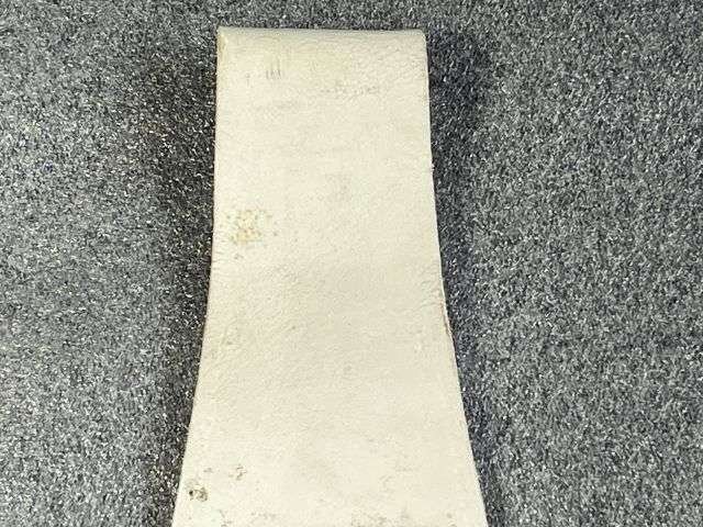 94) Nice Original Vintage Slade Wallace Clay White Bayonet Frog — image 6