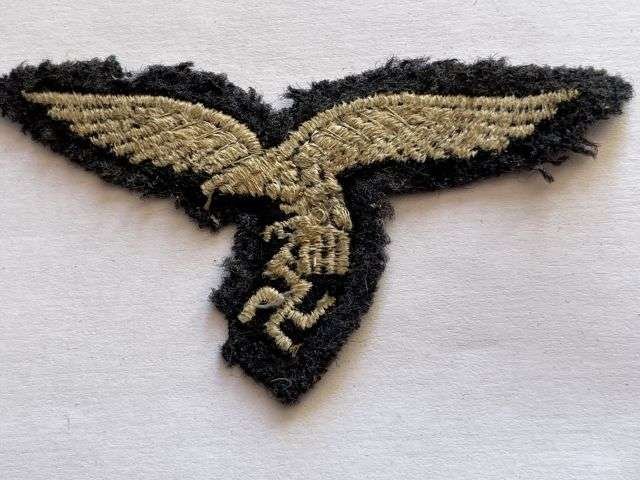 122) Excellent Original 1930s-Early WW2 German Luftwaffe Droop Tail Breast Eagle. Uniform Removed — image 2