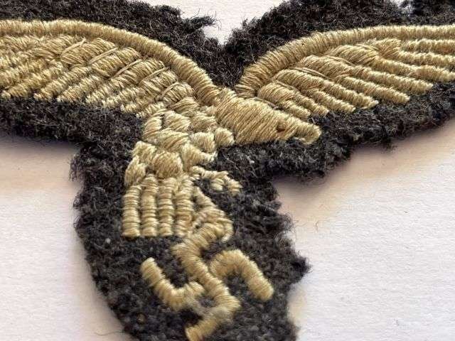 122) Excellent Original 1930s-Early WW2 German Luftwaffe Droop Tail Breast Eagle. Uniform Removed — image 3