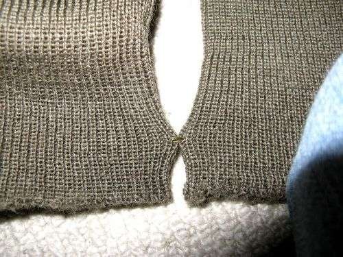 123) Original Early WW2 British Army Issue Commando Woollen Gloves 1941 — image 2