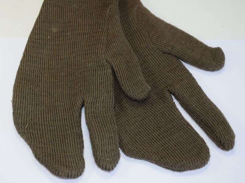 123) Original Early WW2 British Army Issue Commando Woollen Gloves 1941 — image 5