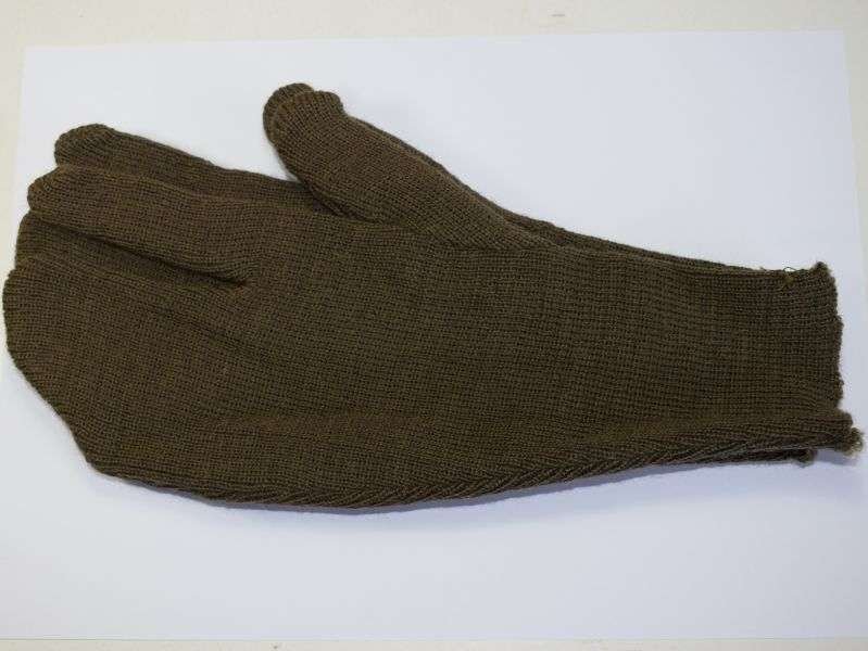 123) Original Early WW2 British Army Issue Commando Woollen Gloves 1941 — image 7