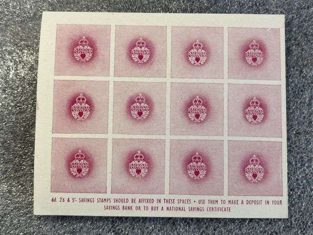 112) Mint Original Fold Out WW2 National Savings Seasons Greetings Christmas Card 1940 — image 2