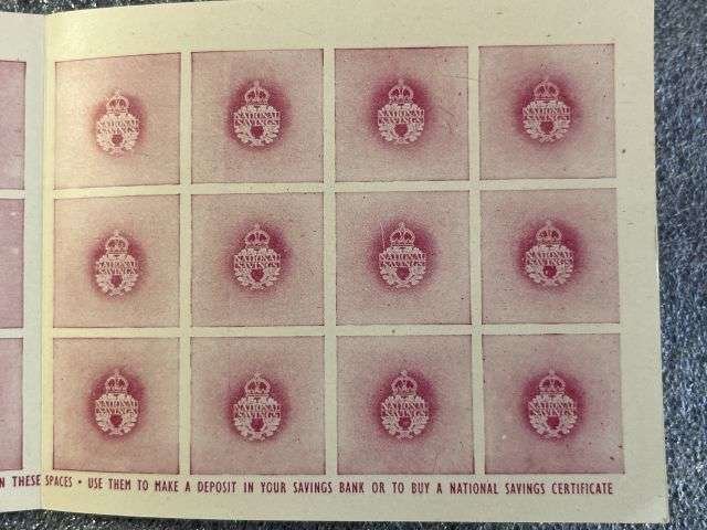 112) Mint Original Fold Out WW2 National Savings Seasons Greetings Christmas Card 1940 — image 3