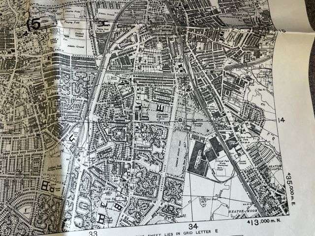114) Interesting Original WW2 British ARP Map of Manchester Dated 1941 — image 3