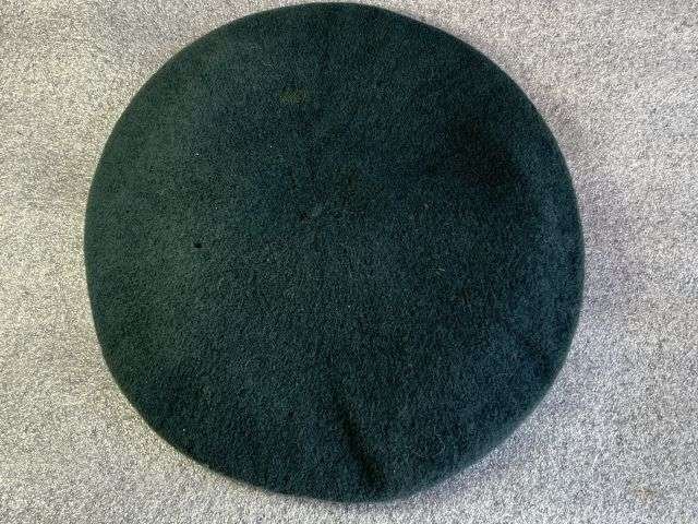 117) Tatty Original WW2 Woman's WVS Civil Defence Marked Beret — image 4