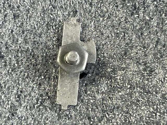 77) Excellent Original WWII Italian Fascist Screw Back Fasces Lapel Badge? — image 3