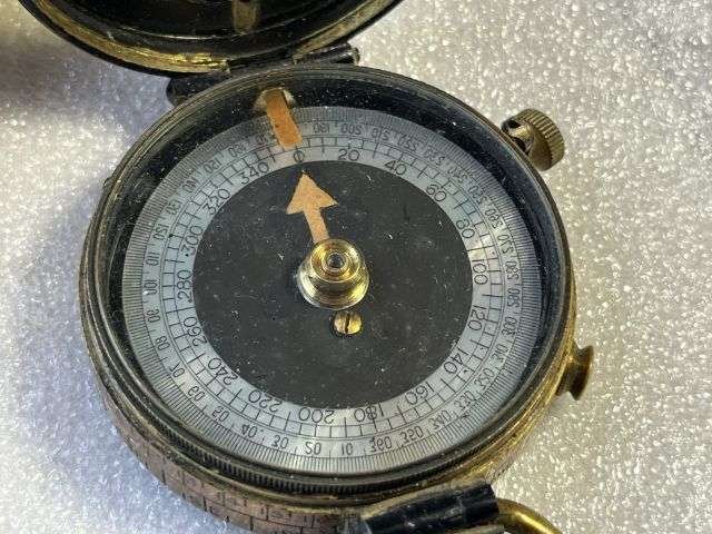 14) Nice Original WW1 British Officers Verner's Pattern VIII Compass Dated 1918 & Leather Case Dated 1918 — image 9
