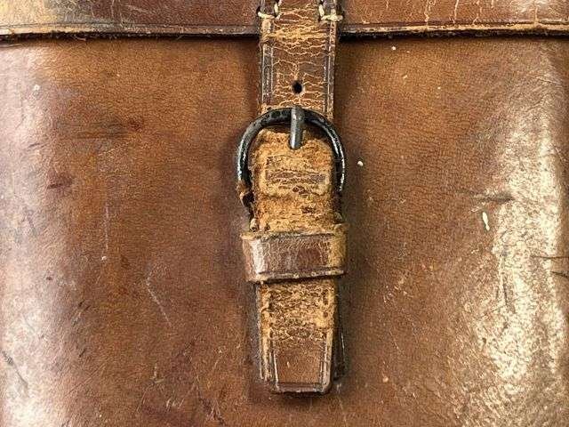 15) Excellent Original WW1 British Army Officers Small Field Glasses and Case Both Named to Guinness 2/22 London Regiment — image 28