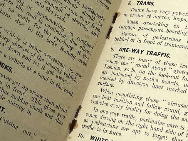 16) Good Original 1920s Pocket book Drivers Orders. Supplementary Orders For M.T. Drivers of the RASC Employed In The London District — image 6