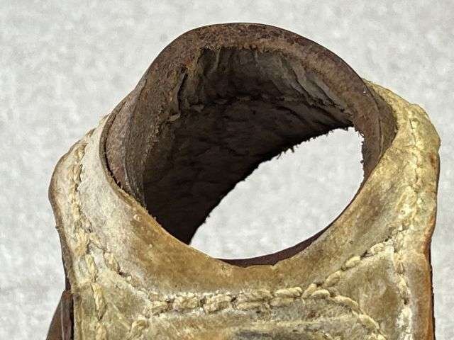 20) Excellent Original WW2 Royal Navy Sail makers Palm Protector Dated 1944 — image 5