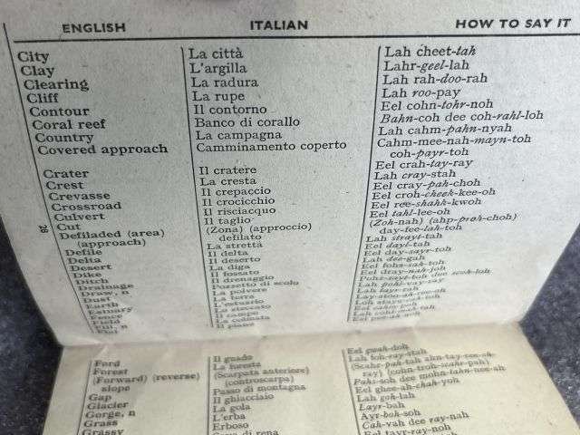 90) Good Original WW2 US Army War Department Technical Manual Italian Phrase Book 1943 TM 30-249 — image 6