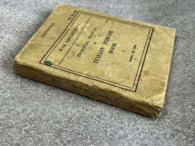 90) Good Original WW2 US Army War Department Technical Manual Italian Phrase Book 1943 TM 30-249 — image 8