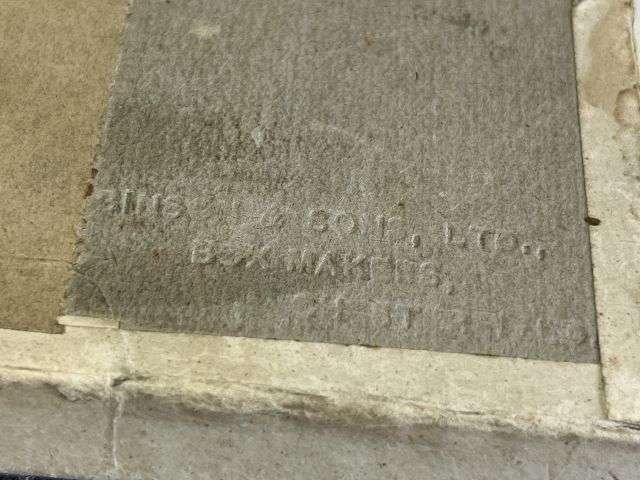 89) Excellent Original Uncleaned WW1 Medal Pair 105966 2.A.M. W.Dean R.A.F. With Certificate & Boxes of Issue — image 2