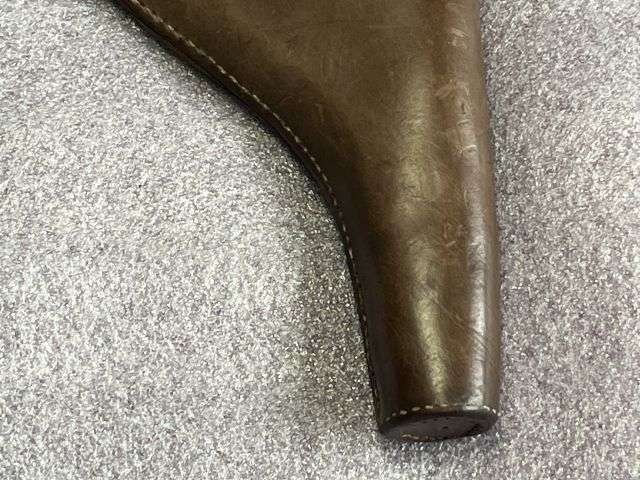 51) Excellent Original WW1 WW2 British Army Officers Pistol Holster With Spring Clip Attachments — image 8