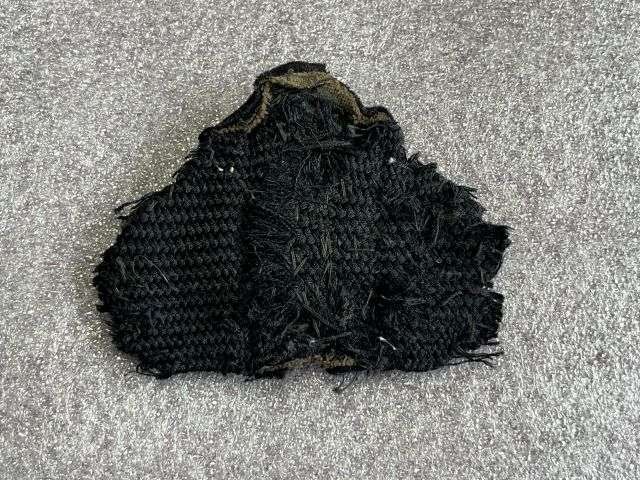 52) Good Original Dirty Used WW1 WW2 Royal Navy Officers Bullion Cap Badge — image 3