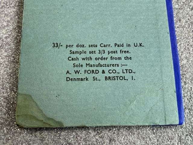 36) Interesting Original WW2 British Traveller's Pocket Chess Board For Service Men & Women — image 3