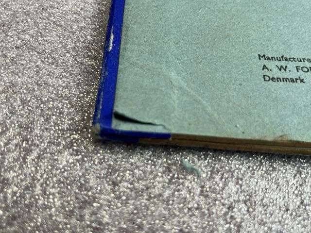 36) Interesting Original WW2 British Traveller's Pocket Chess Board For Service Men & Women — image 8