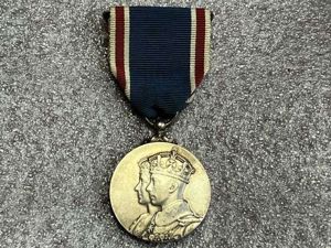 49) Excellent Original GRVI Coronation Medal. George 5th Crowned 12th …