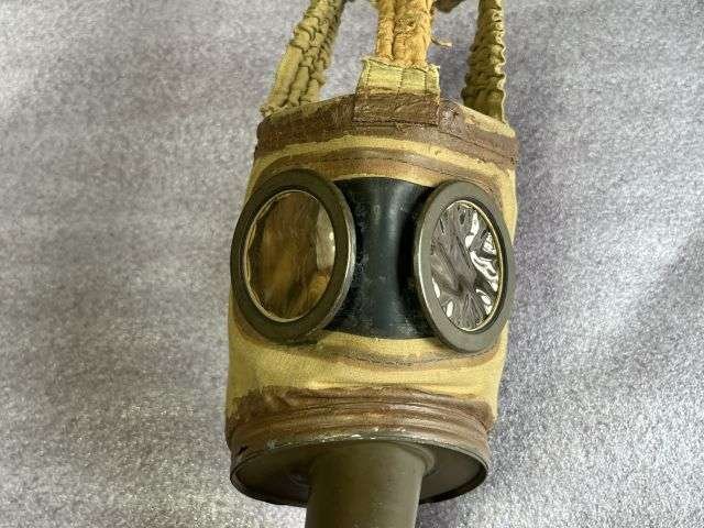 3) Excellent Original Pre WW2 French Civilian Issue TP-38 Gas Mask & Tin All Dated1938-39 — image 11