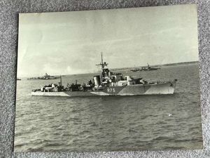118) Interesting Original WW2 Official Photograph Of HMS Virago 1944