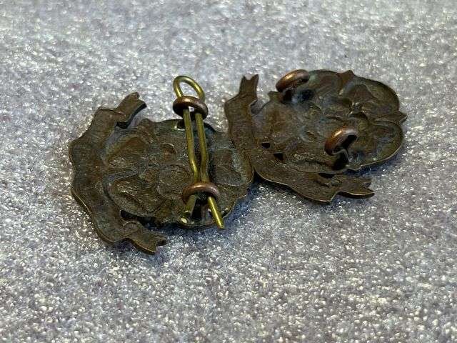 102) Original WW1 WW2 British Officers Bronze Collar Dog Pair The East Lancashire Regiment — image 2