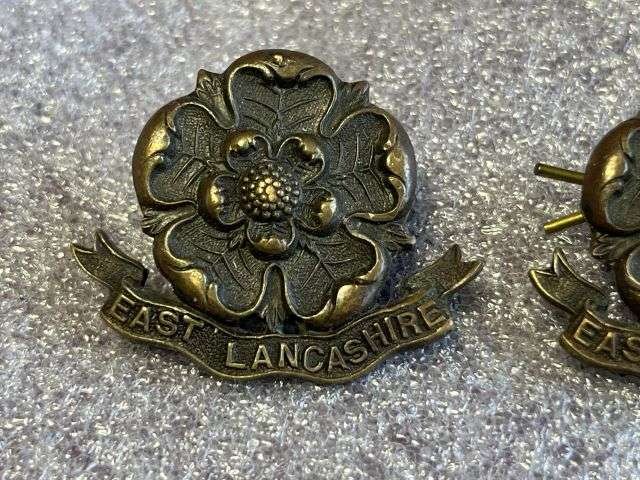 102) Original WW1 WW2 British Officers Bronze Collar Dog Pair The East Lancashire Regiment — image 5