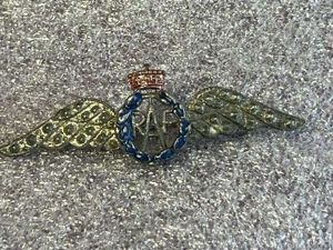 112) Good Original 1930s-WW2 RAF Pilots Wings Sweetheart Brooch